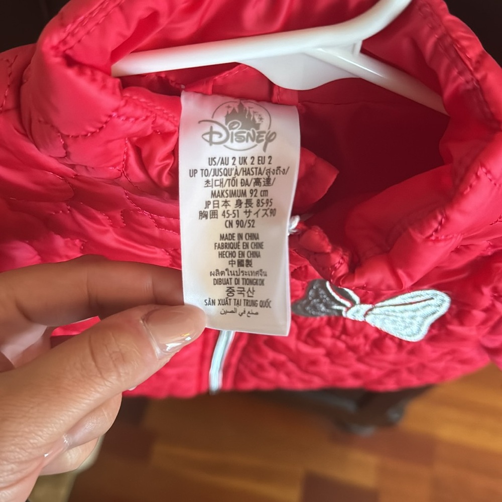 Red Disney jacket - Picture 4 of 6